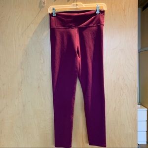 Fabletics fuchsia leggings - size medium